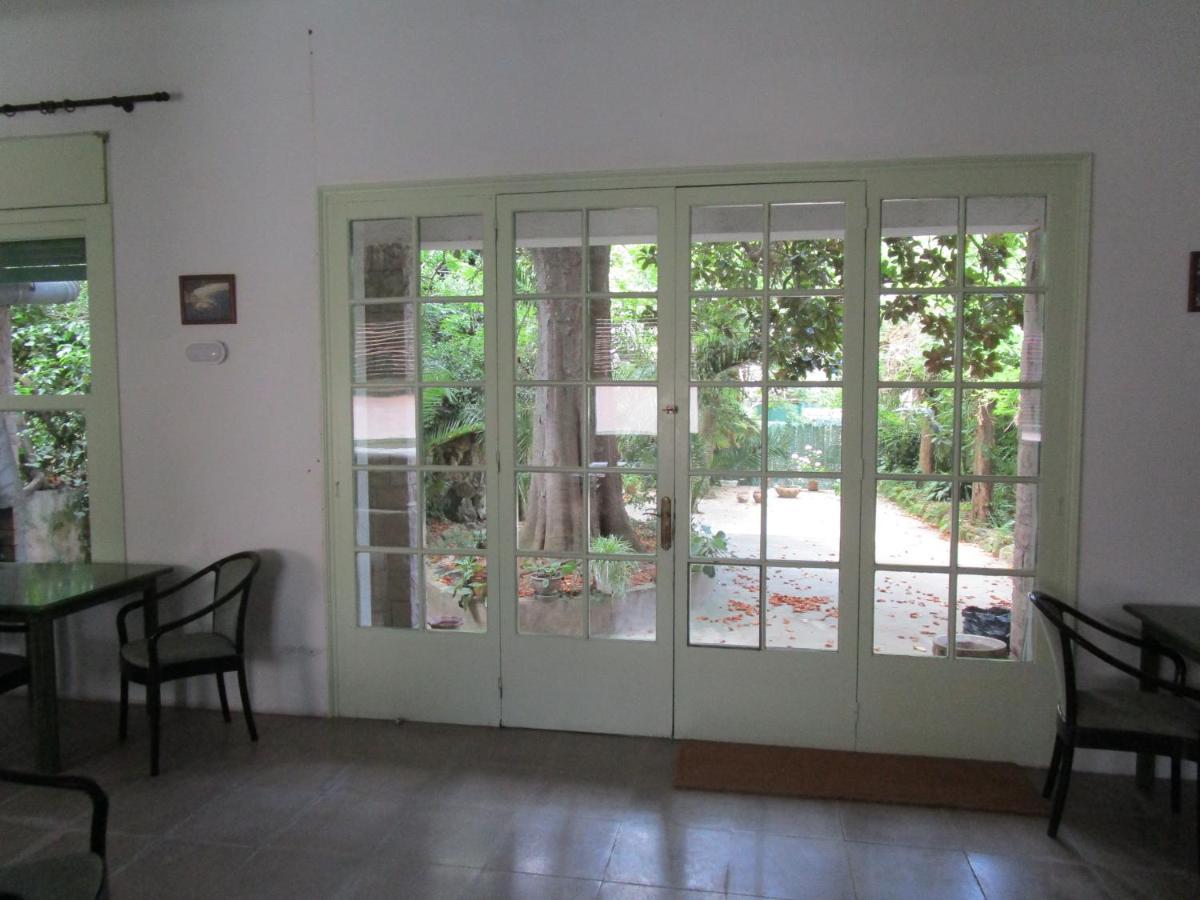 סאן פליו דה גיסולס Hotel Apartaments Gesoria Porta Ferrada מראה חיצוני תמונה