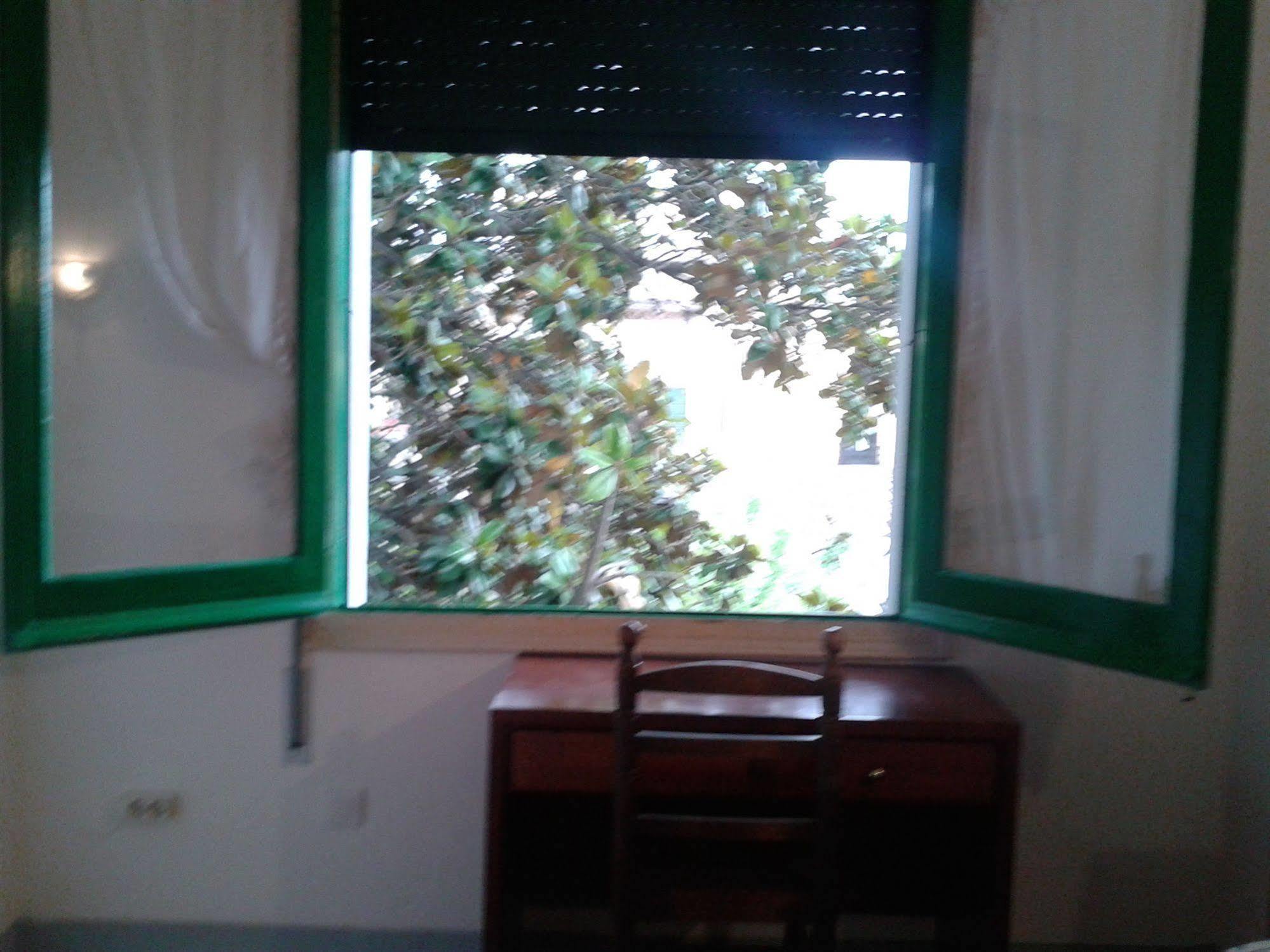 סאן פליו דה גיסולס Hotel Apartaments Gesoria Porta Ferrada מראה חיצוני תמונה