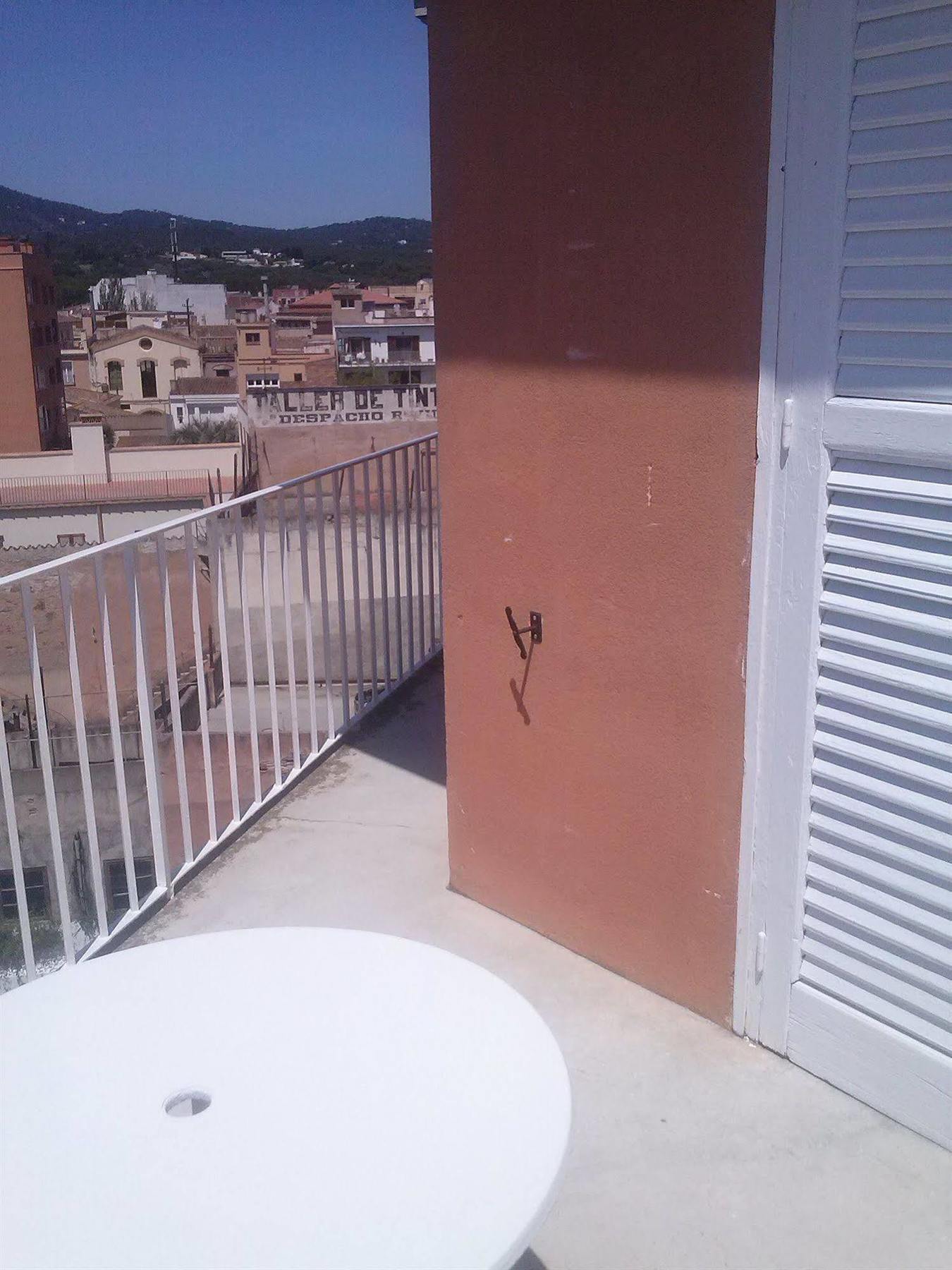 סאן פליו דה גיסולס Hotel Apartaments Gesoria Porta Ferrada מראה חיצוני תמונה